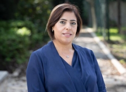 #سيرة_ذاتية : زينب سمنية - أخصائية جراحة فيزيائية