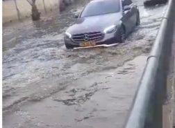فيضان مياه الامطار في منطقة  جسر باز  في مدينة حيفا