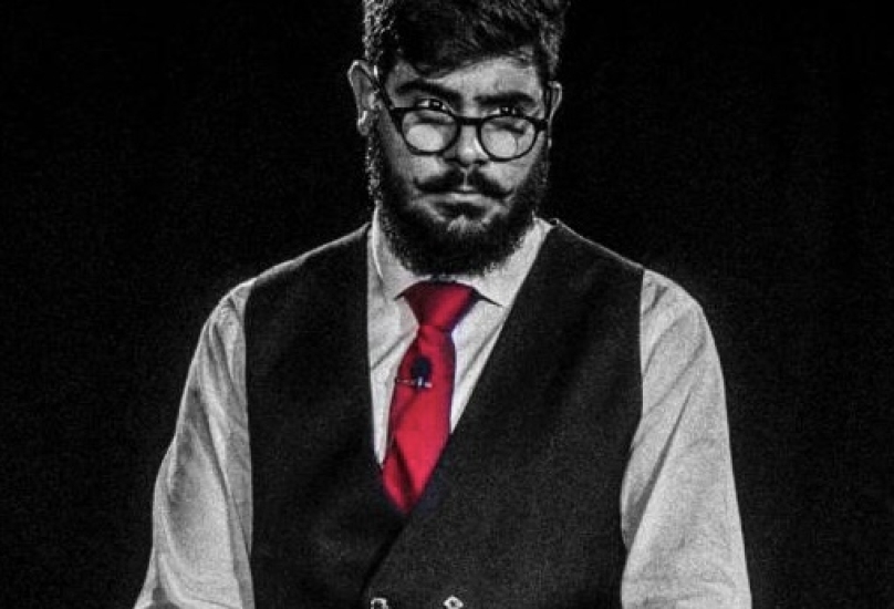 فلم كيف? تأليف وإخراج روجيه مطانس