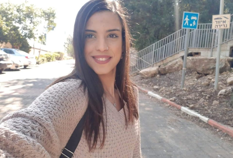 السيرة الذاتية لإسلام حجيرات من بير المكسور