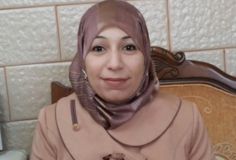 السيرة الذاتية للكاتبة حنين أمارة